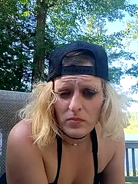 KITTYBOOBOOFUXX online show from 13, 7, 2026