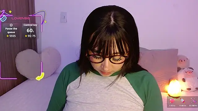 Snapshot of Oliviargf chatting on 29, 9, 2025 Oliviargf online show from 29, 9, 2025