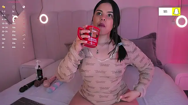 riri candy online show from 27, 11, 2025