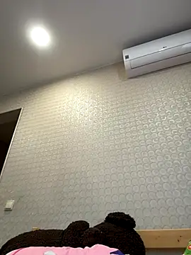 Snapshot of AleksandraRich chatting on 10, 11, 2025 AleksandraRich online show from 10, 11, 2025