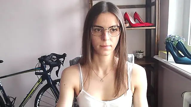 love megi online show from 12, 2, 2026