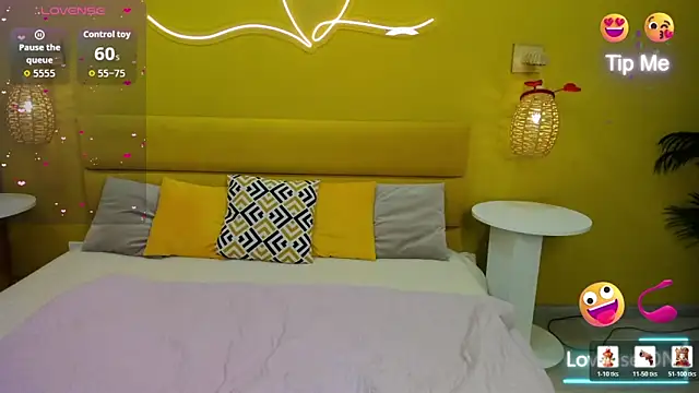 EvelineAmore online show from 9, 3, 2026