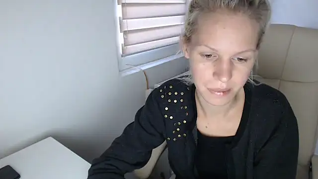 Snapshot of ElssaRush chatting on 9, 9, 2025 ElssaRush online show from 9, 9, 2025