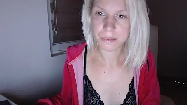 Snapshot of ElssaRush chatting on 19, 9, 2025 ElssaRush online show from 19, 9, 2025