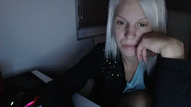 Snapshot of ElssaRush chatting on 25, 9, 2025 ElssaRush online show from 25, 9, 2025