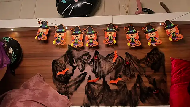 AriadnaHarper online show from 19, 10, 2025