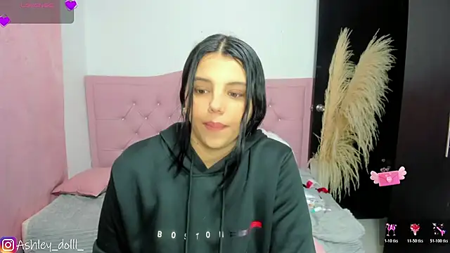 Snapshot of Ashley_dolll chatting on 2, 7, 2026 Ashley dolll online show from 2, 7, 2026
