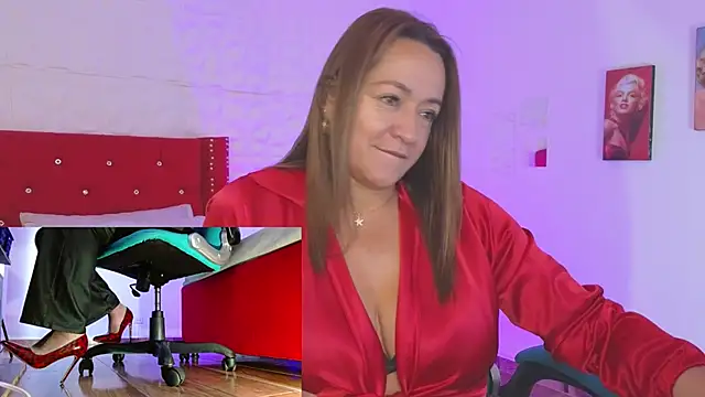 weet Evans    online show from 1, 10, 2025