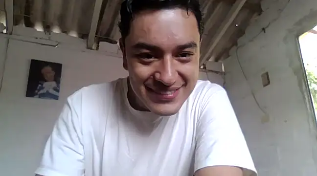 Snapshot of hino_chan chatting on 11, 3, 2025 hino chan online show from 11, 3, 2025