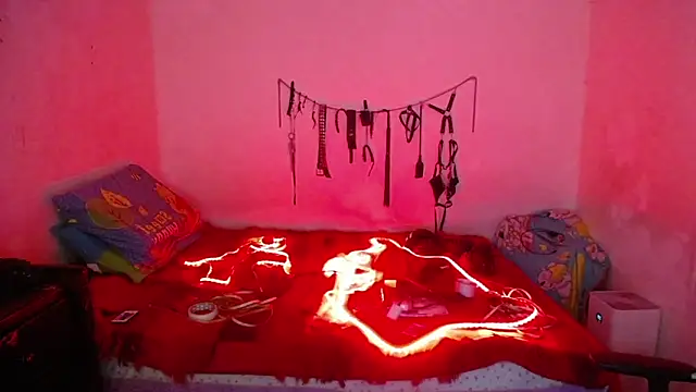 freyaa sorcerees online show from 17, 3, 2025