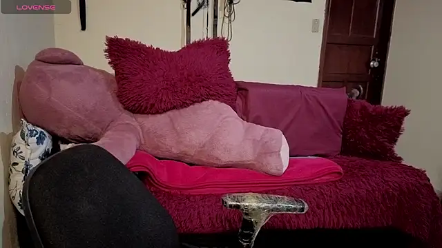 freyaa sorcerees online show from 13, 1, 2026