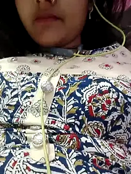 Poonam25 online show from 8, 3, 2025