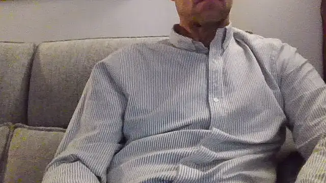 Snapshot of Simon_76 chatting on 2, 10, 2025 Simon 76 online show from 2, 10, 2025