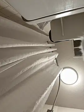 flores6cachondo9 online show from 17, 12, 2025