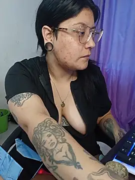 Snapshot of DaniPoison chatting on 22, 6, 2026 DaniPoison online show from 22, 6, 2026