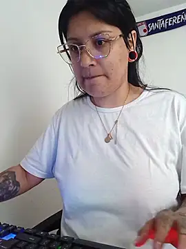 Snapshot of DaniPoison chatting on 23, 7, 2026 DaniPoison online show from 23, 7, 2026
