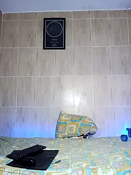 Snapshot of dareck_18 chatting on 19, 2, 2026 dareck 18 online show from 19, 2, 2026