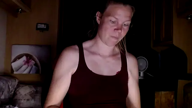 Snapshot of CallMeMaria chatting on 1, 1, 2025 CallMeMaria online show from 1, 1, 2025