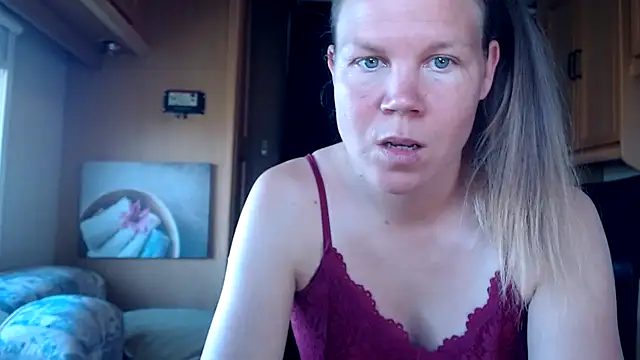 Snapshot of CallMeMaria chatting on 3, 1, 2025 CallMeMaria online show from 3, 1, 2025