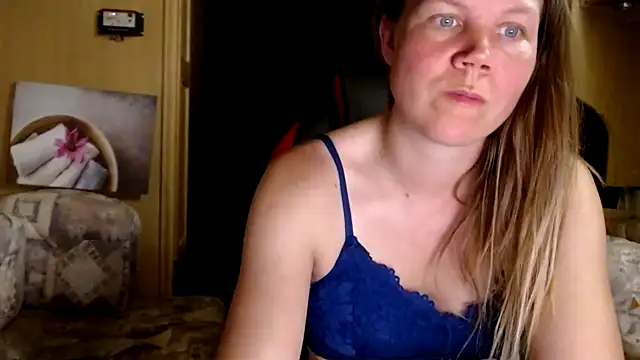 Snapshot of CallMeMaria chatting on 7, 1, 2025 CallMeMaria online show from 7, 1, 2025