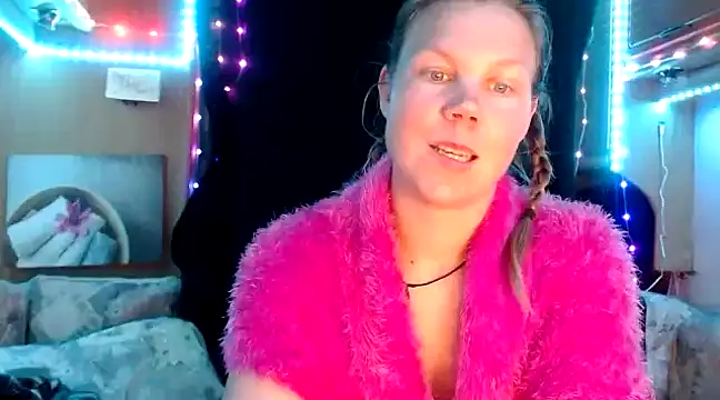 Snapshot of CallMeMaria chatting on 11, 2, 2025 CallMeMaria online show from 11, 2, 2025