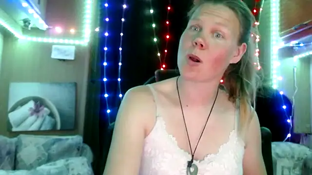 Snapshot of CallMeMaria chatting on 14, 2, 2025 CallMeMaria online show from 14, 2, 2025