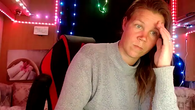 Snapshot of CallMeMaria chatting on 15, 2, 2025 CallMeMaria online show from 15, 2, 2025