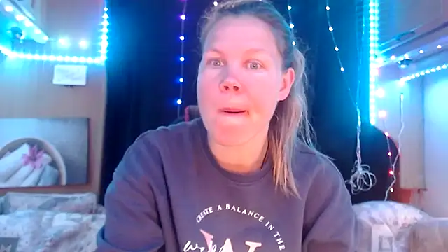 Snapshot of CallMeMaria chatting on 19, 2, 2025 CallMeMaria online show from 19, 2, 2025