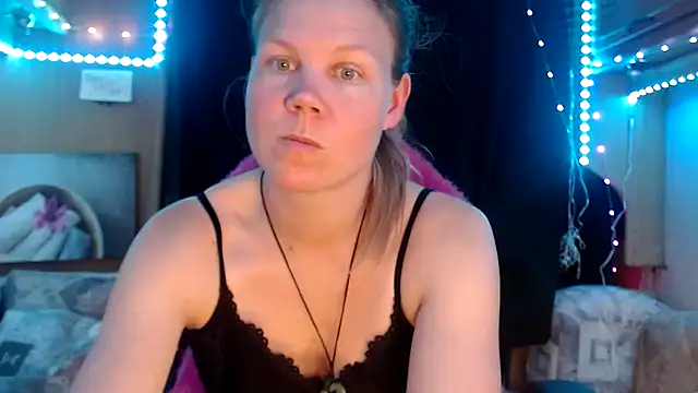 Snapshot of CallMeMaria chatting on 21, 2, 2025 CallMeMaria online show from 21, 2, 2025