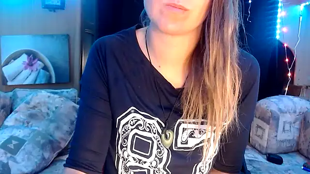 Snapshot of CallMeMaria chatting on 26, 2, 2025 CallMeMaria online show from 26, 2, 2025