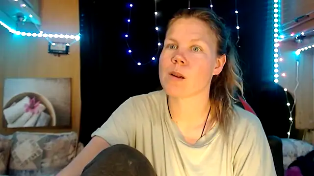 Snapshot of CallMeMaria chatting on 28, 2, 2025 CallMeMaria online show from 28, 2, 2025