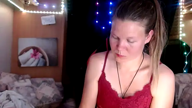 Snapshot of CallMeMaria chatting on 9, 3, 2025 CallMeMaria online show from 9, 3, 2025