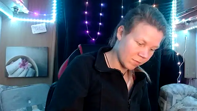 Snapshot of CallMeMaria chatting on 10, 3, 2025 CallMeMaria online show from 10, 3, 2025