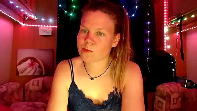 Snapshot of CallMeMaria chatting on 21, 3, 2025 CallMeMaria online show from 21, 3, 2025