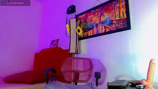 Snapshot of alexsandra_kiss chatting on 7, 4, 2026 alexsandra kiss online show from 7, 4, 2026
