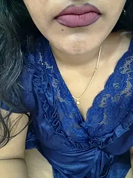 Snapshot of priya_00143 chatting on 28, 10, 2025 priya 00143 online show from 28, 10, 2025