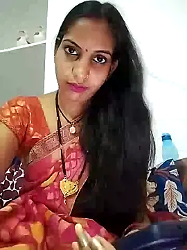 Hotty-Nidhi online show from 13, 3, 2025