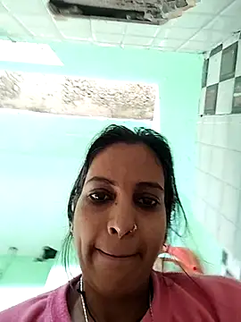 Hotty-Nidhi online show from 8, 2, 2026