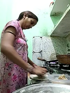 Hotty-Nidhi online show from 23, 2, 2026