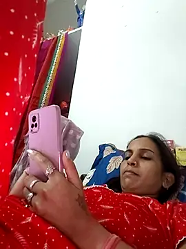 Snapshot of Hotty-Nidhi chatting on 1, 4, 2026 Hotty-Nidhi online show from 1, 4, 2026