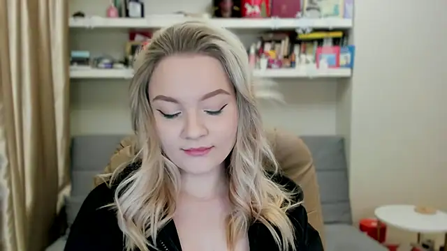 Snapshot of Kara_Smith_ chatting on 19, 2, 2026 Kara Smith online show from 19, 2, 2026