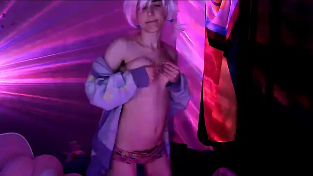 Snapshot of ThirstyKawaii chatting on 11, 3, 2025 ThirstyKawaii online show from 11, 3, 2025