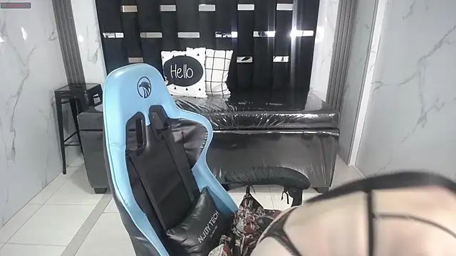 Snapshot of valeria_a1 chatting on 27, 10, 2025 valeria a1 online show from 27, 10, 2025