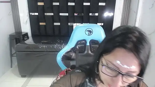 Snapshot of valeria_a1 chatting on 29, 10, 2025 valeria a1 online show from 29, 10, 2025