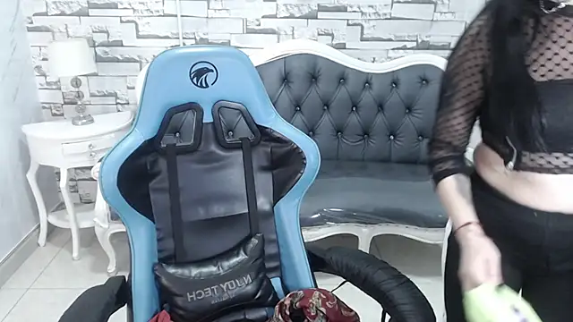 Snapshot of valeria_a1 chatting on 18, 11, 2025 valeria a1 online show from 18, 11, 2025