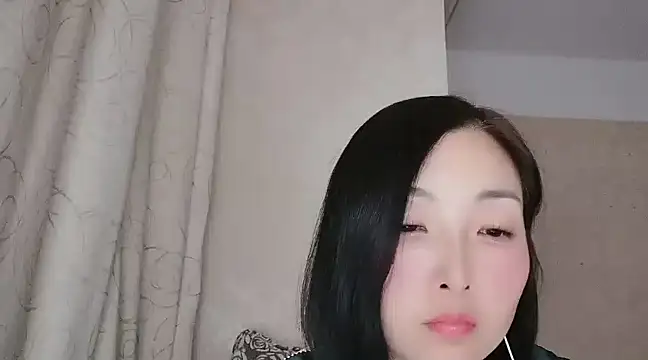 Rachel-6600 online show from 14, 3, 2025