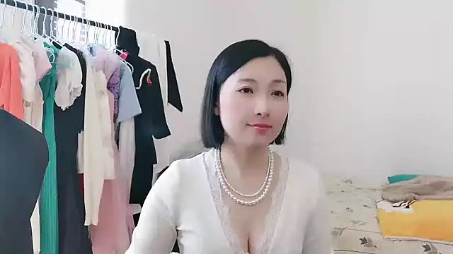 Rachel-6600 online show from 24, 11, 2025