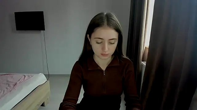 LilyHaart online show from 4, 11, 2025