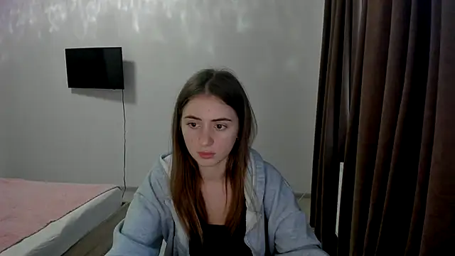 LilyHaart online show from 3, 12, 2025