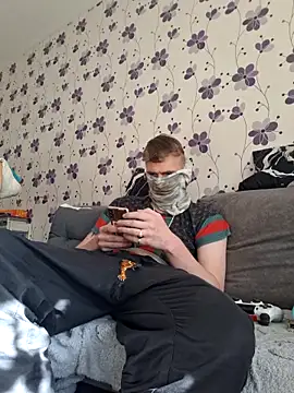 ThePython666 online show from 20, 10, 2025